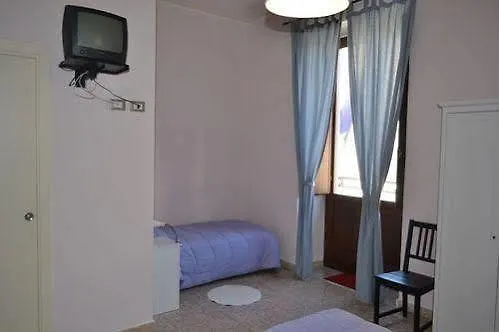 فندق مبيت وإفطار نيكولوسي B&B Etna Akme